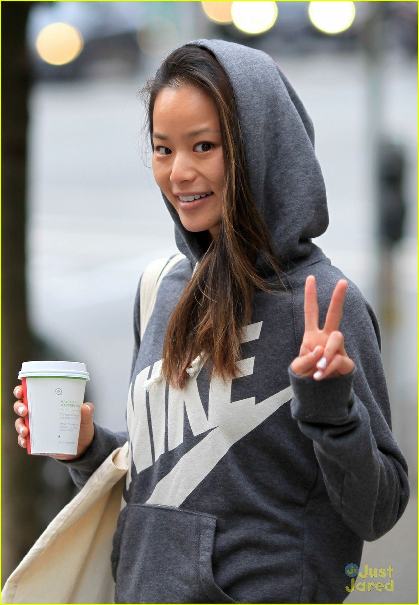 jamie chung out vancouver 14