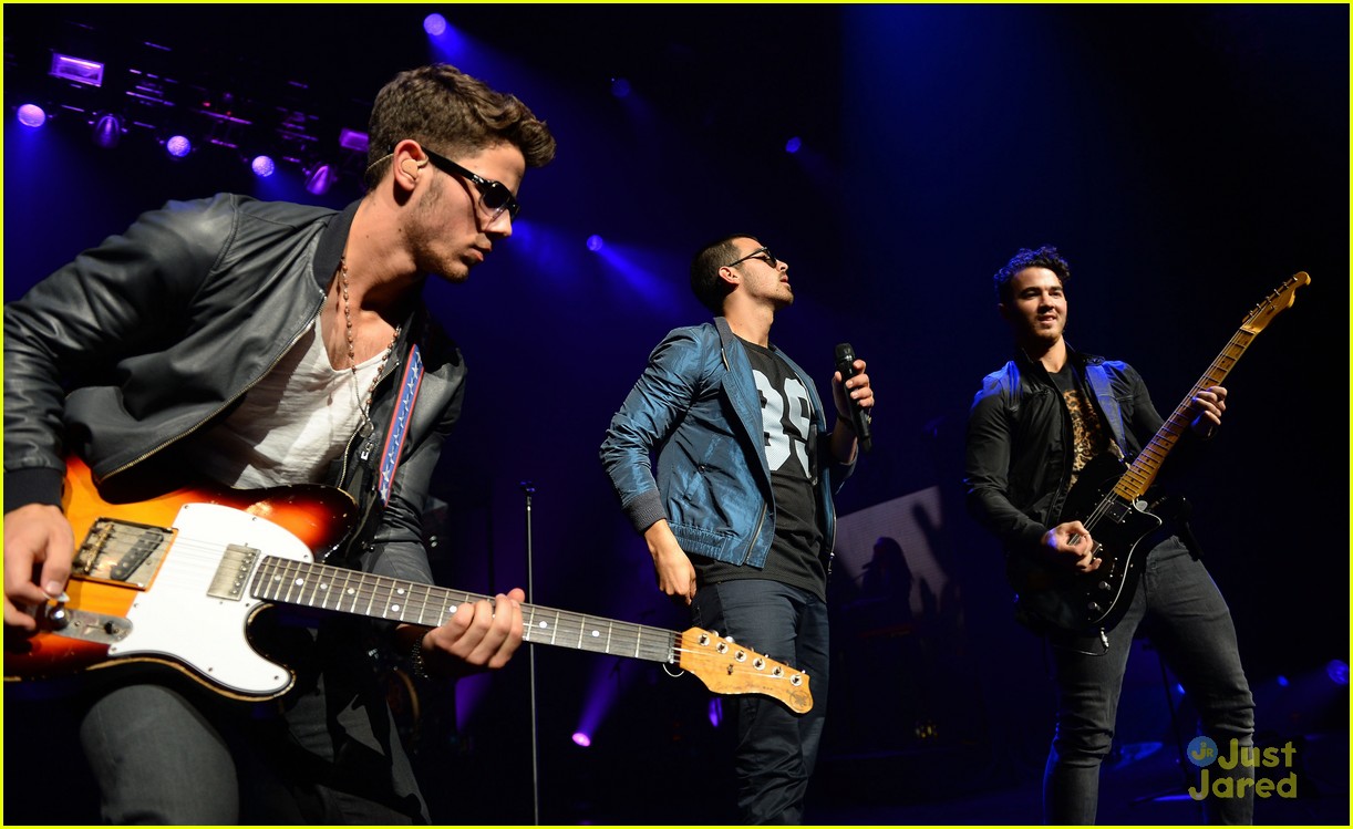 jonas brothers private party la 10
