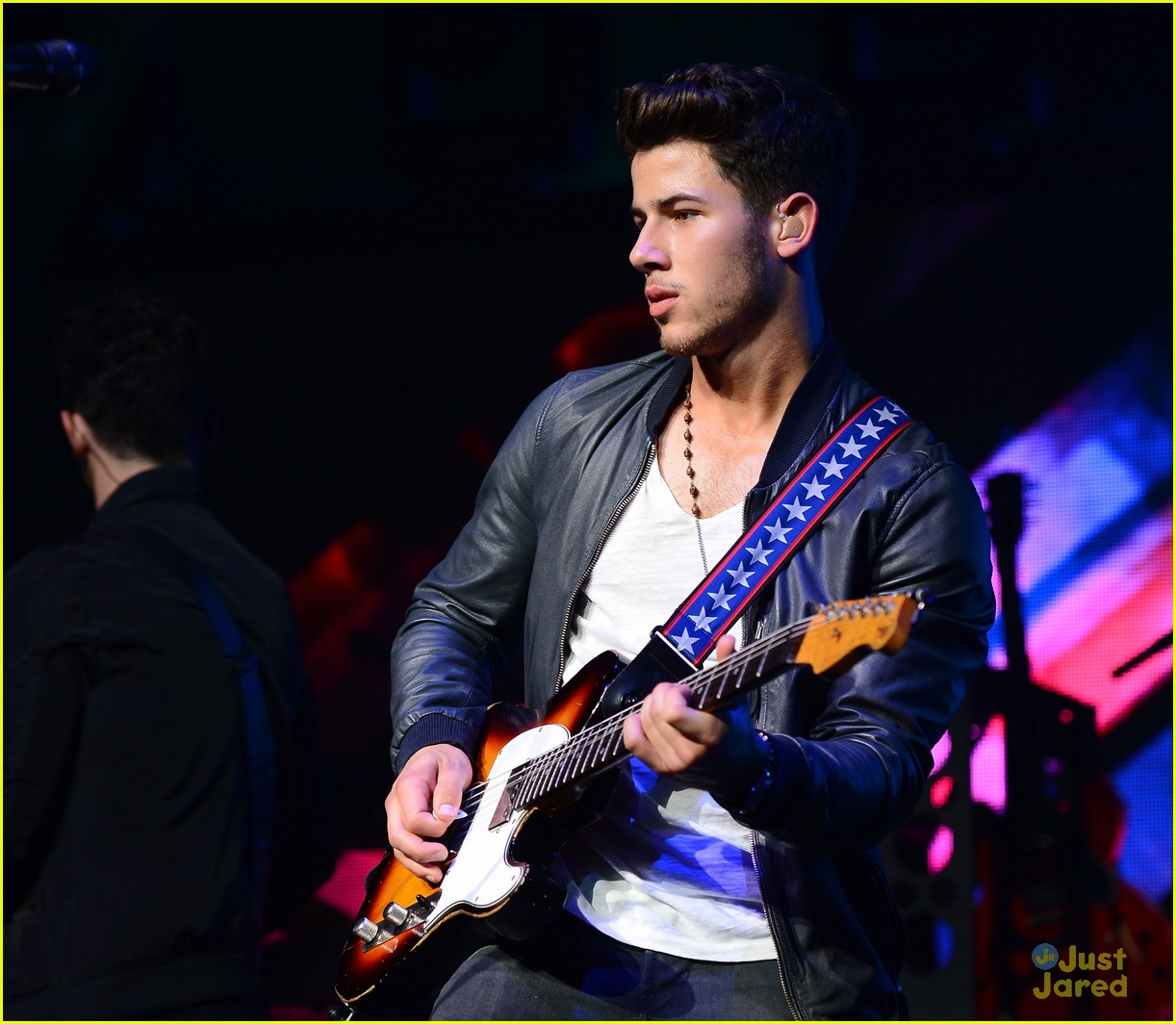 jonas brothers private party la 21