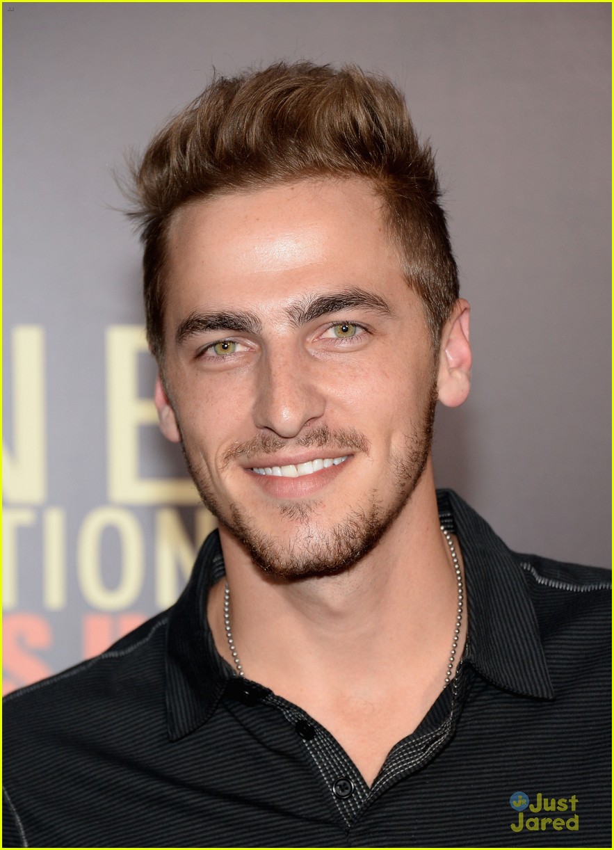 kendall schmidt this is us nyc premiere 01