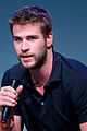 liam hemsworth promotes paranoia at the apple store 02