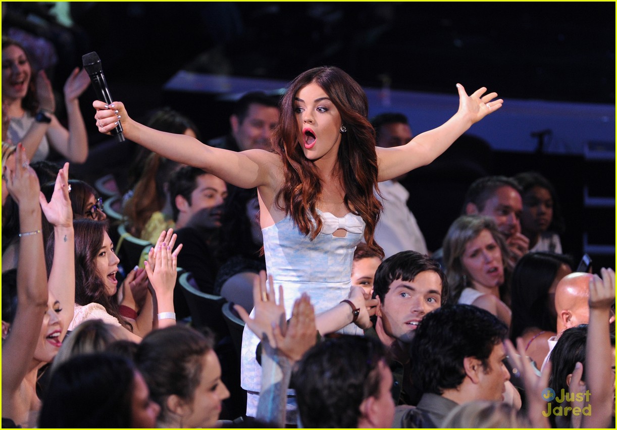 lucy hale hot hosting looks tcas 11