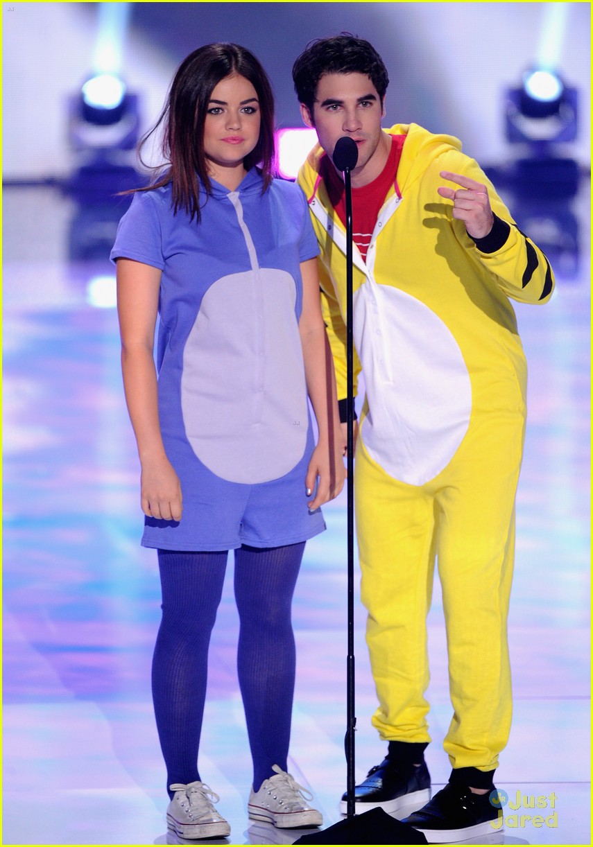 lucy hale hot hosting looks tcas 12