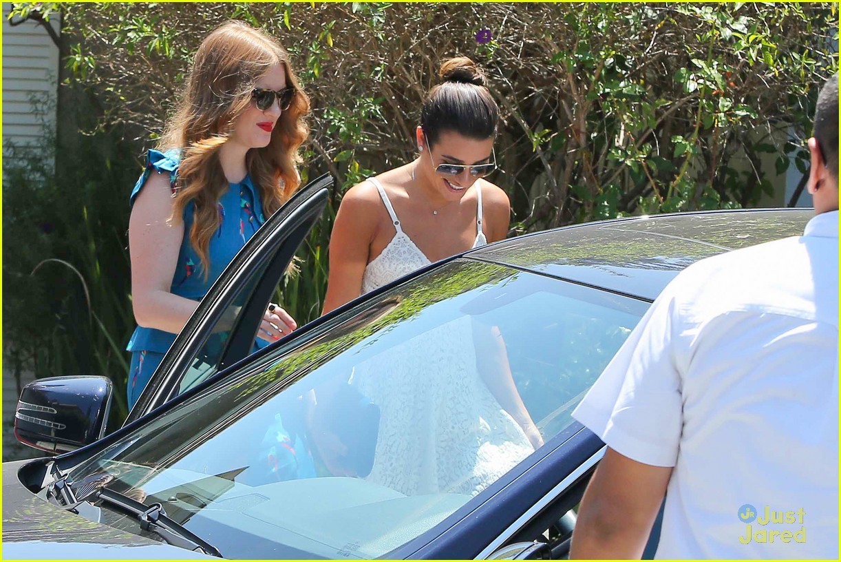 lea michele smiling with friends 10