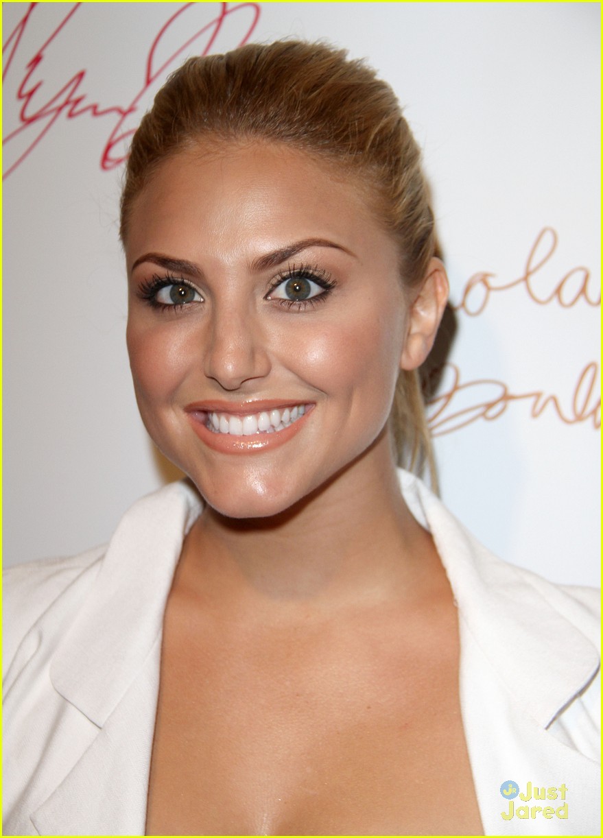 cassie scerbo it can wait special screening 08