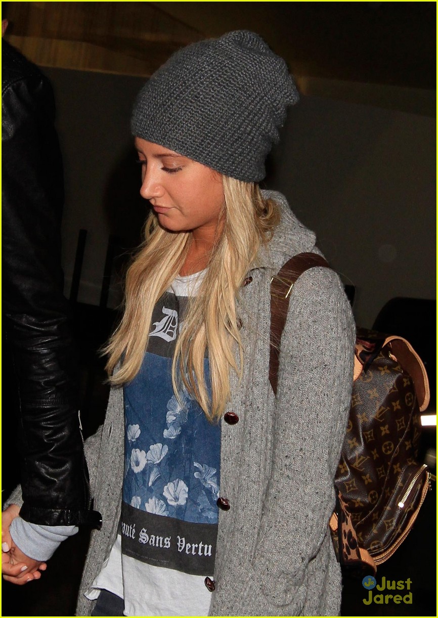 ashley tisdale christopher french lax landing after engagement news 01