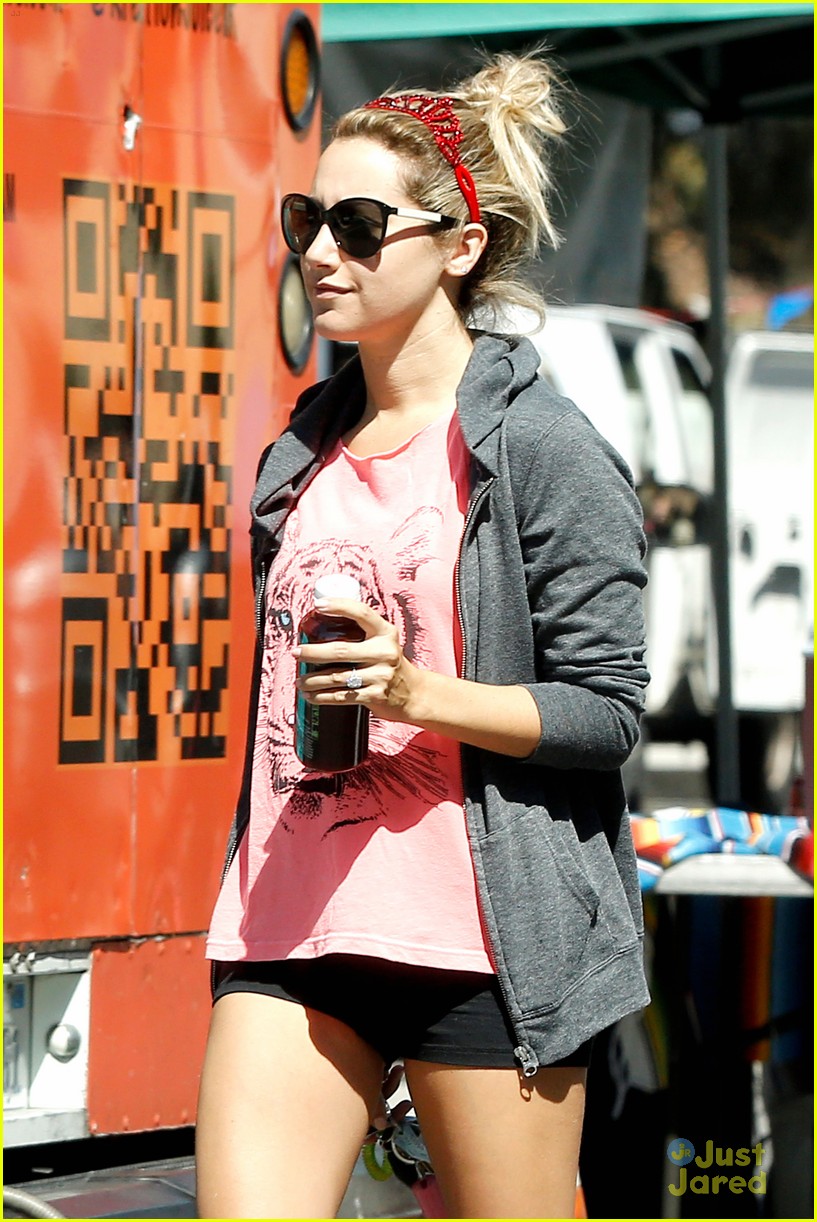 ashley tisdale christopher french food truck 12