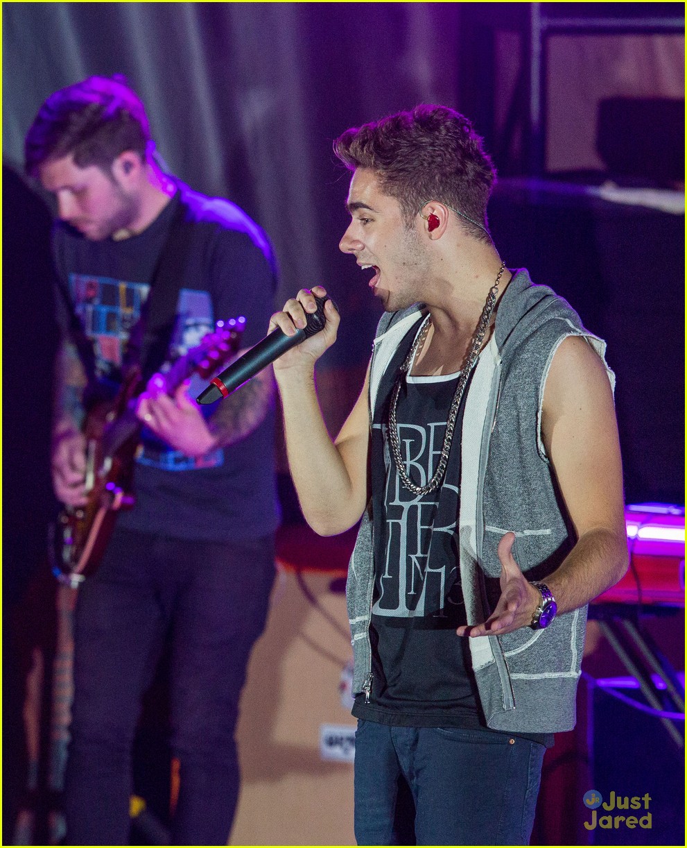 the wanted boulevard pool performance 08
