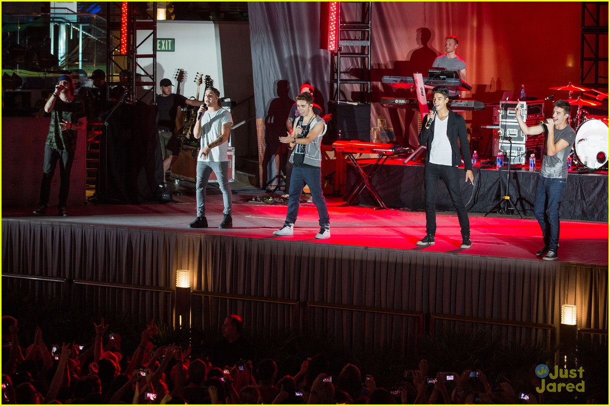 the wanted boulevard pool performance 14