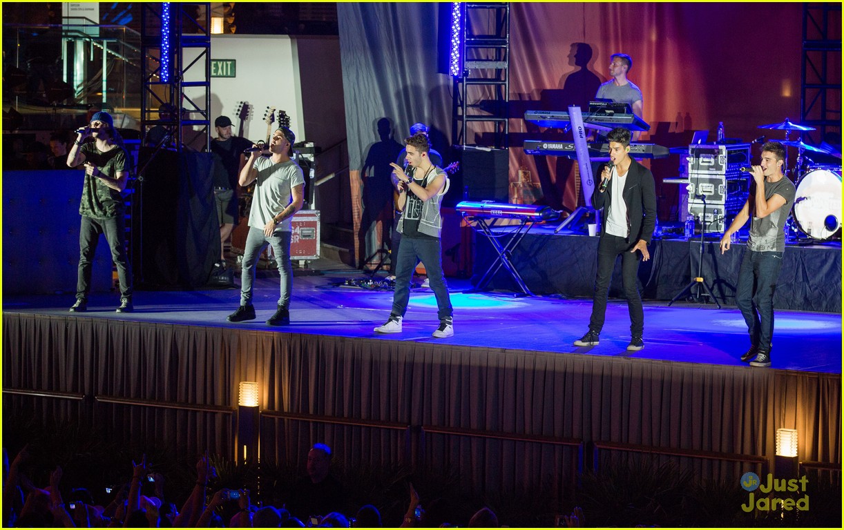 the wanted boulevard pool performance 15