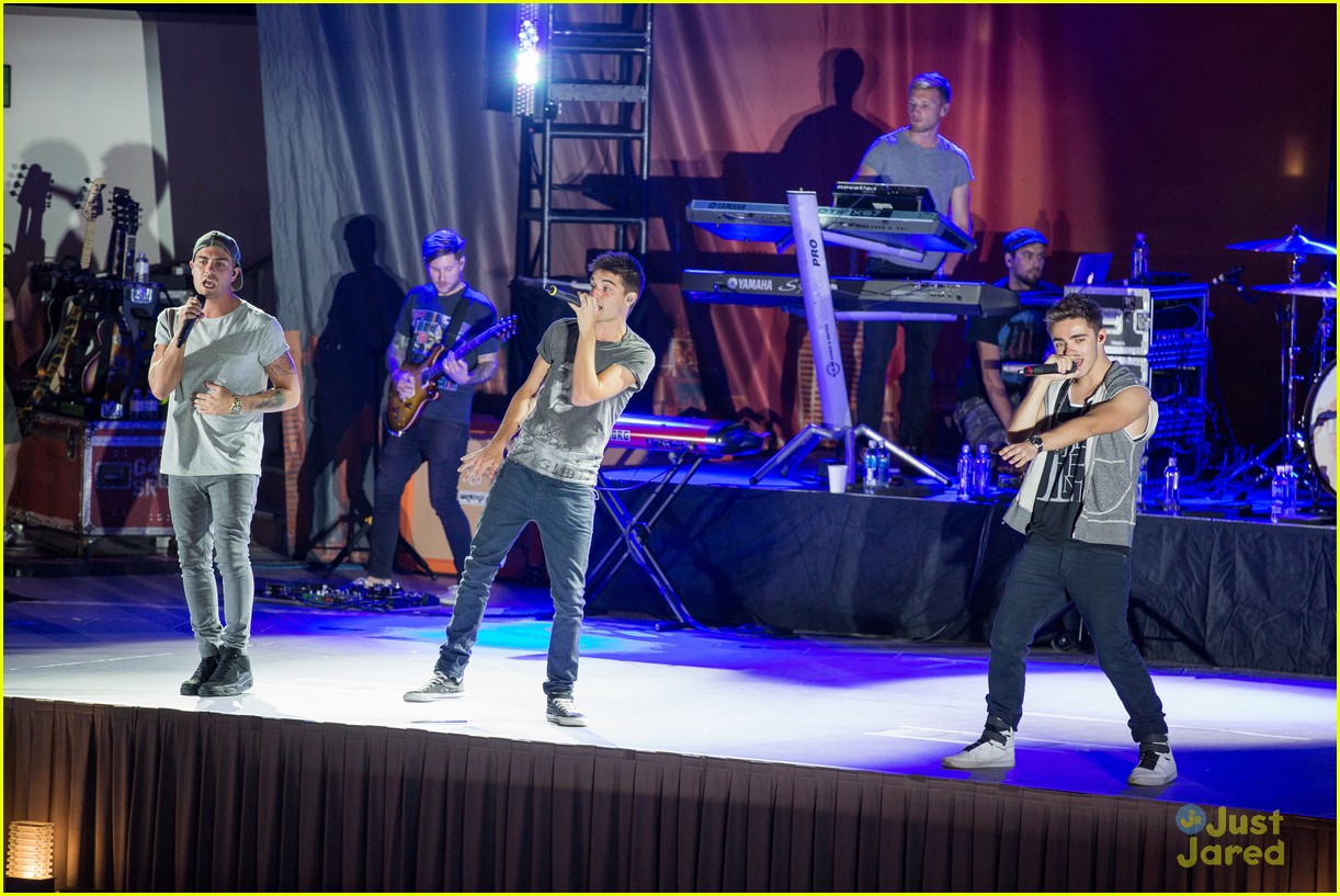 the wanted boulevard pool performance 17