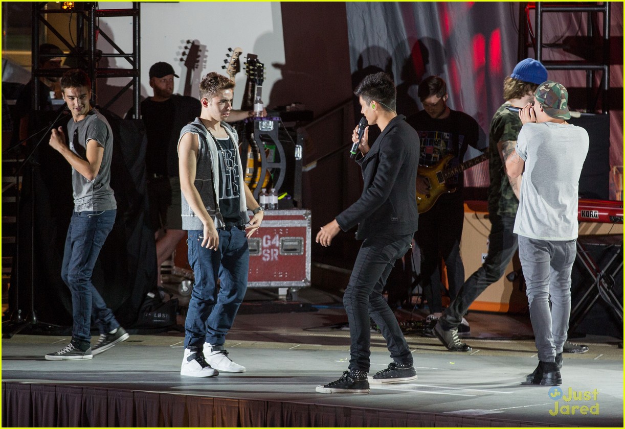 the wanted boulevard pool performance 22
