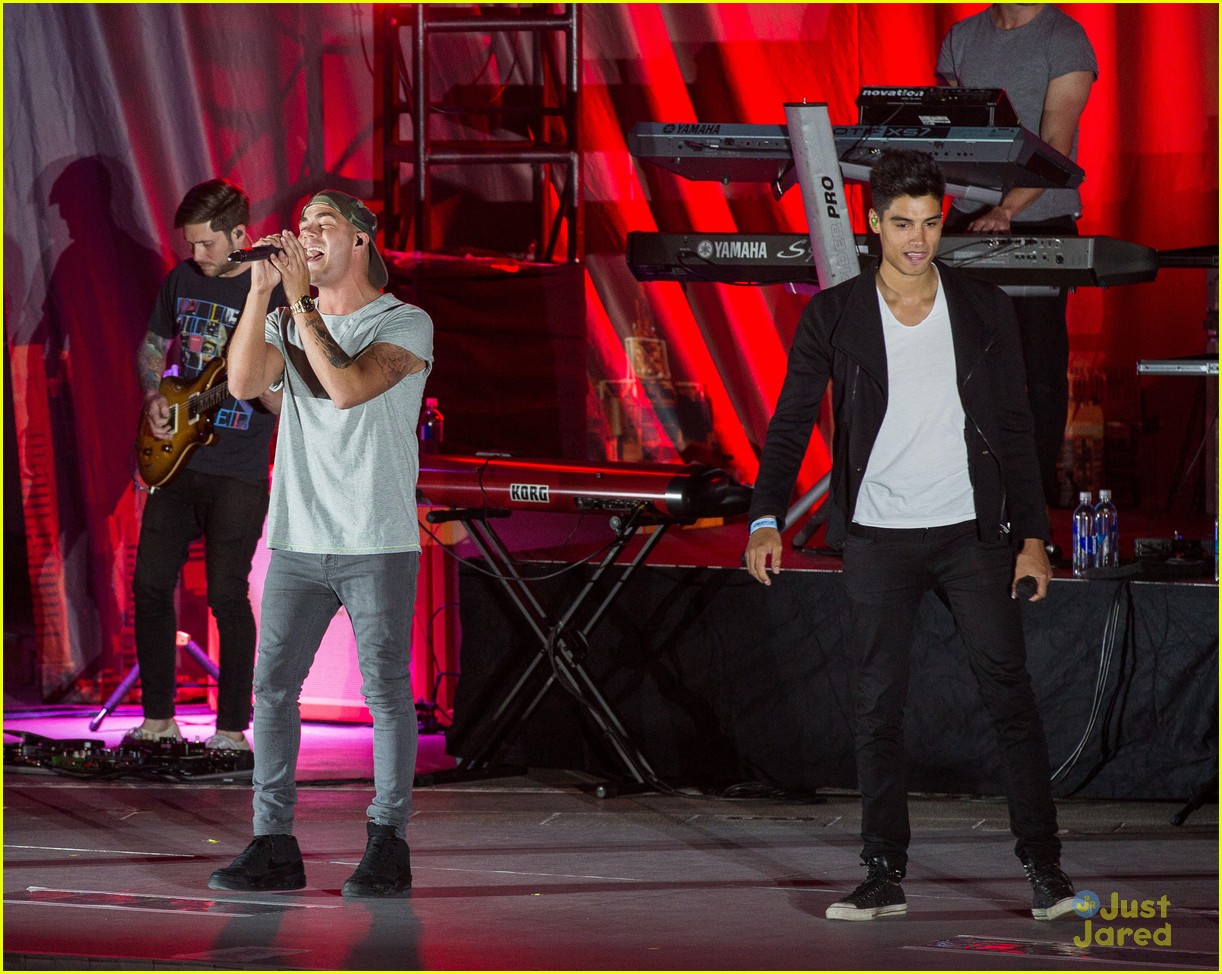 the wanted boulevard pool performance 24