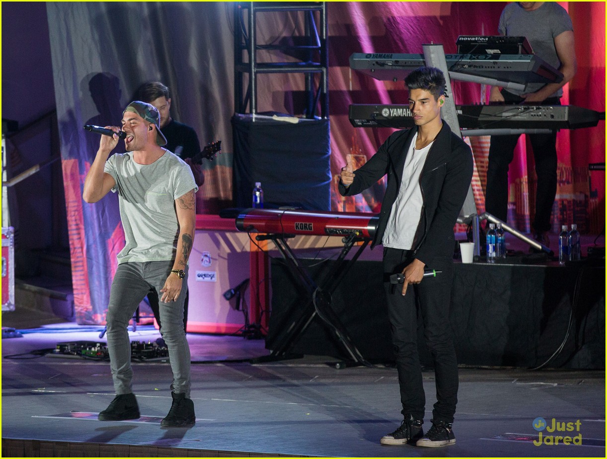 the wanted boulevard pool performance 25