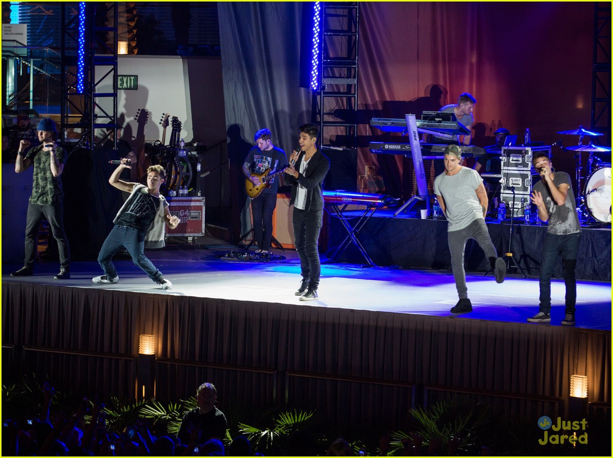 the wanted boulevard pool performance 33