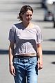 shailene woodley steps out with new short hair 01