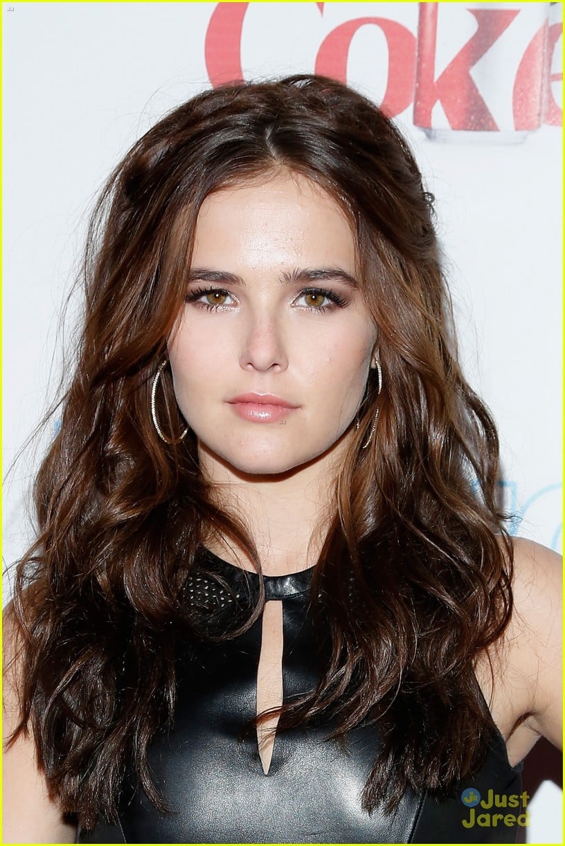 zoey deutch in touch vma after party 05