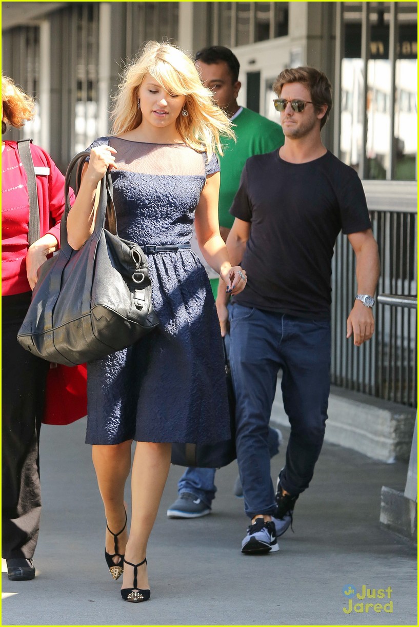 dianna agron lax from nyc family 09