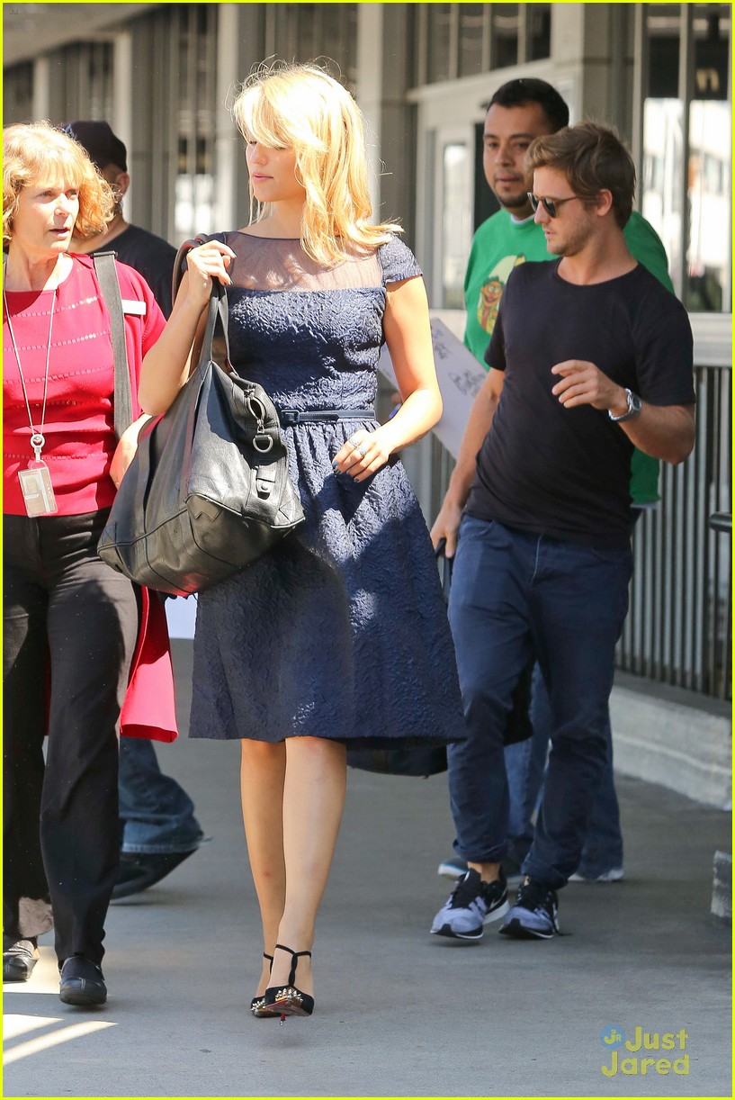 dianna agron lax from nyc family 19