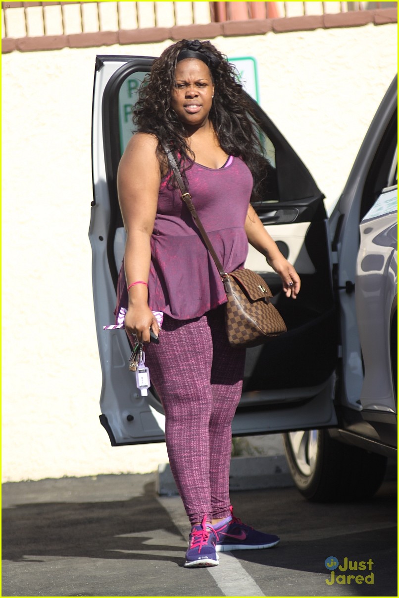 amber riley i was amazed my glee cast mates came to dwts 04