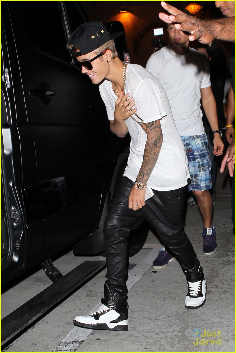 justin bieber shows off his mustache while out bowling 07