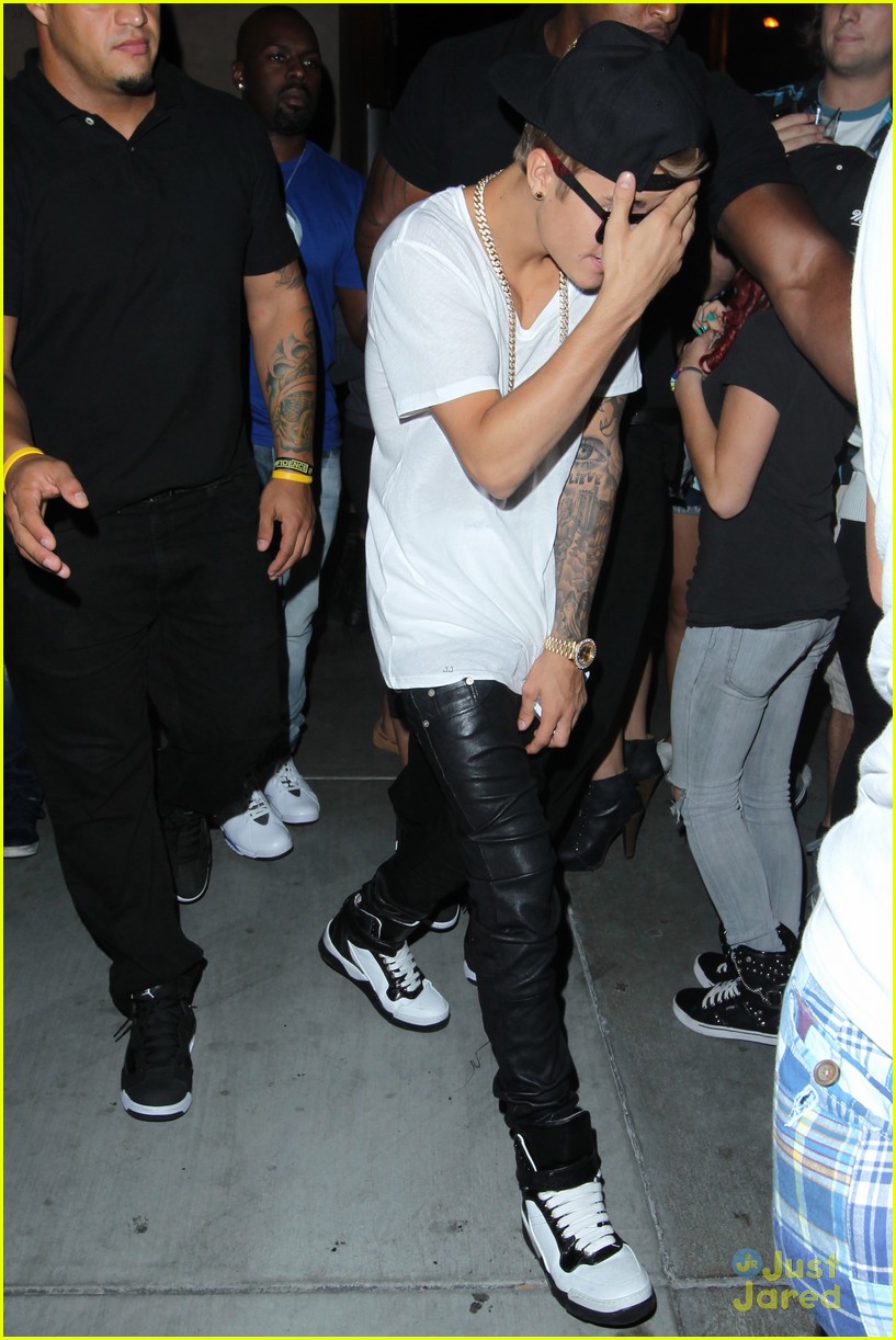 justin bieber shows off his mustache while out bowling 14