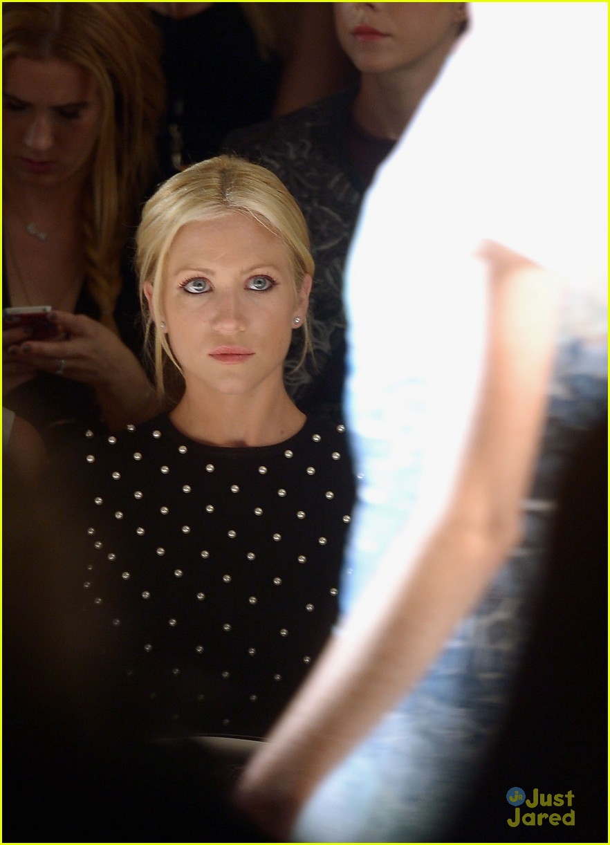 brittany snow lela rose show 02