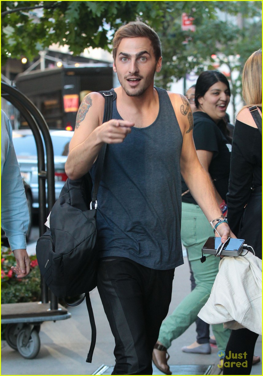 big time rush steps out before nick worldwide day of play 09