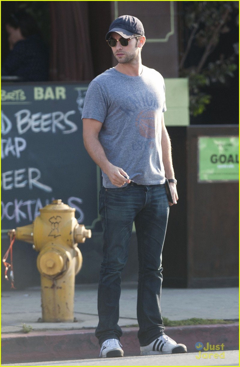 chace crawford exits goal sports cafe 01