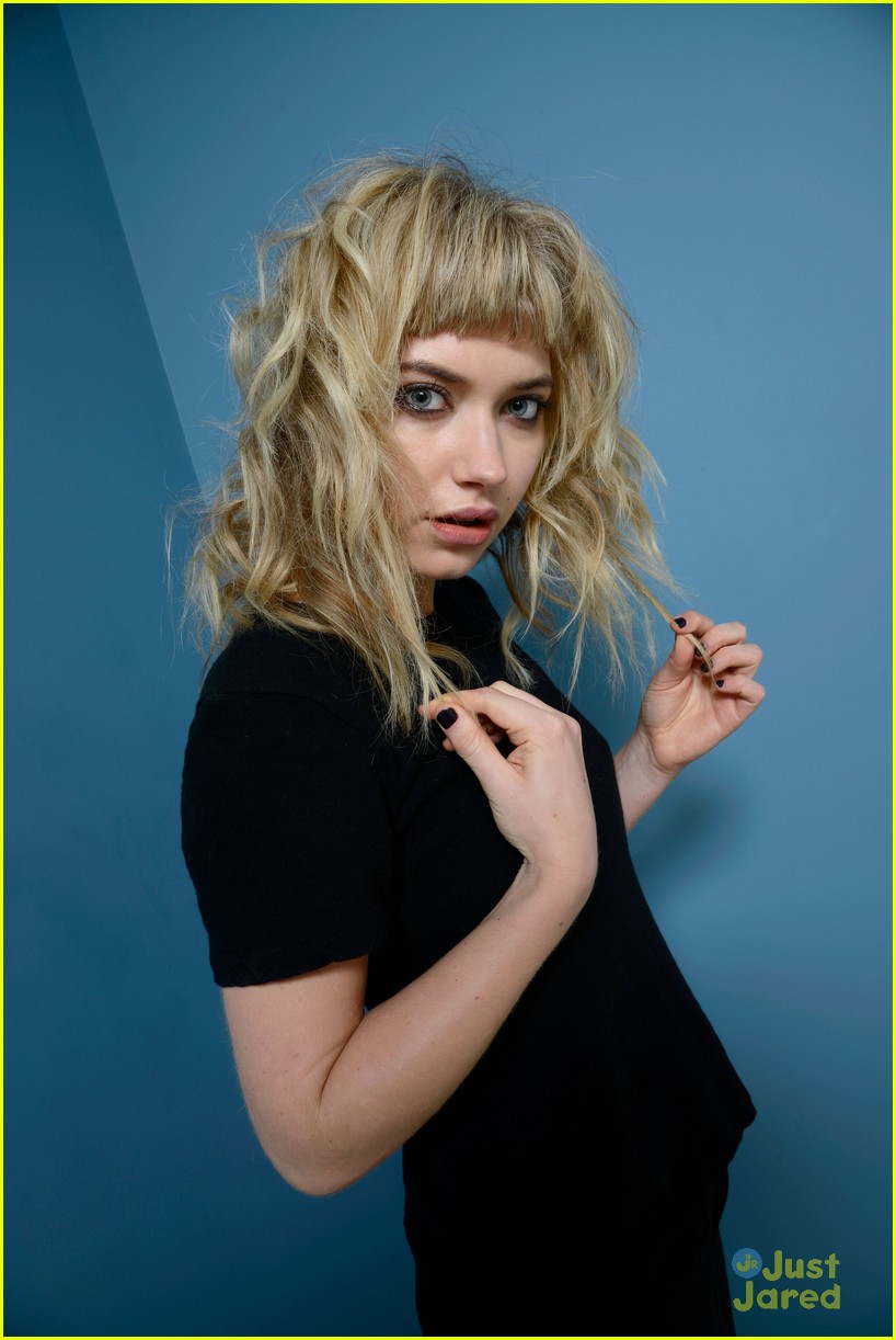 imogen poots all by side tiff 09