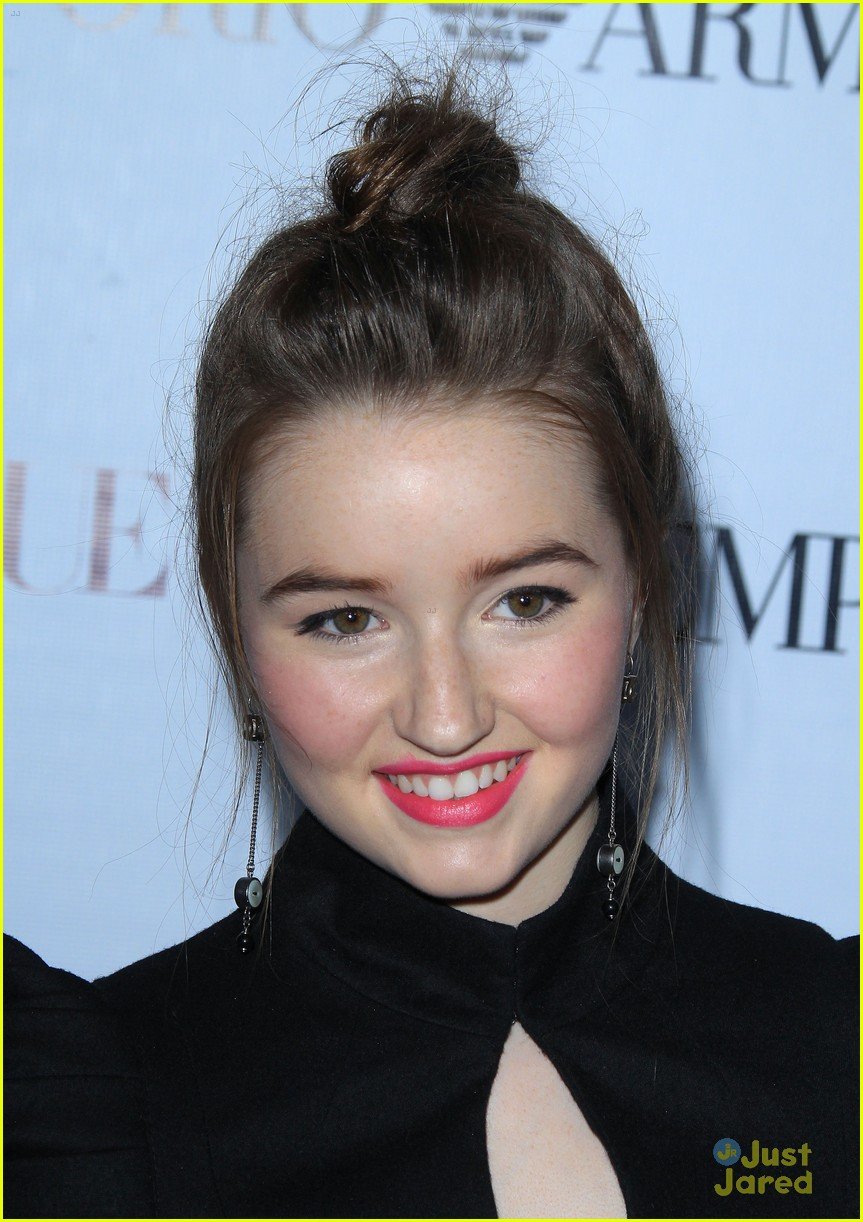kaitlyn dever teen vogue young hollywood party 02