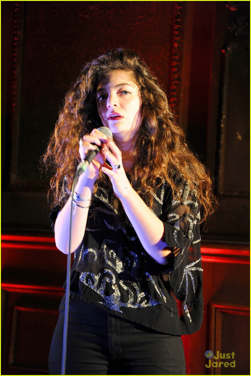 lorde says style on stage is powerful 02
