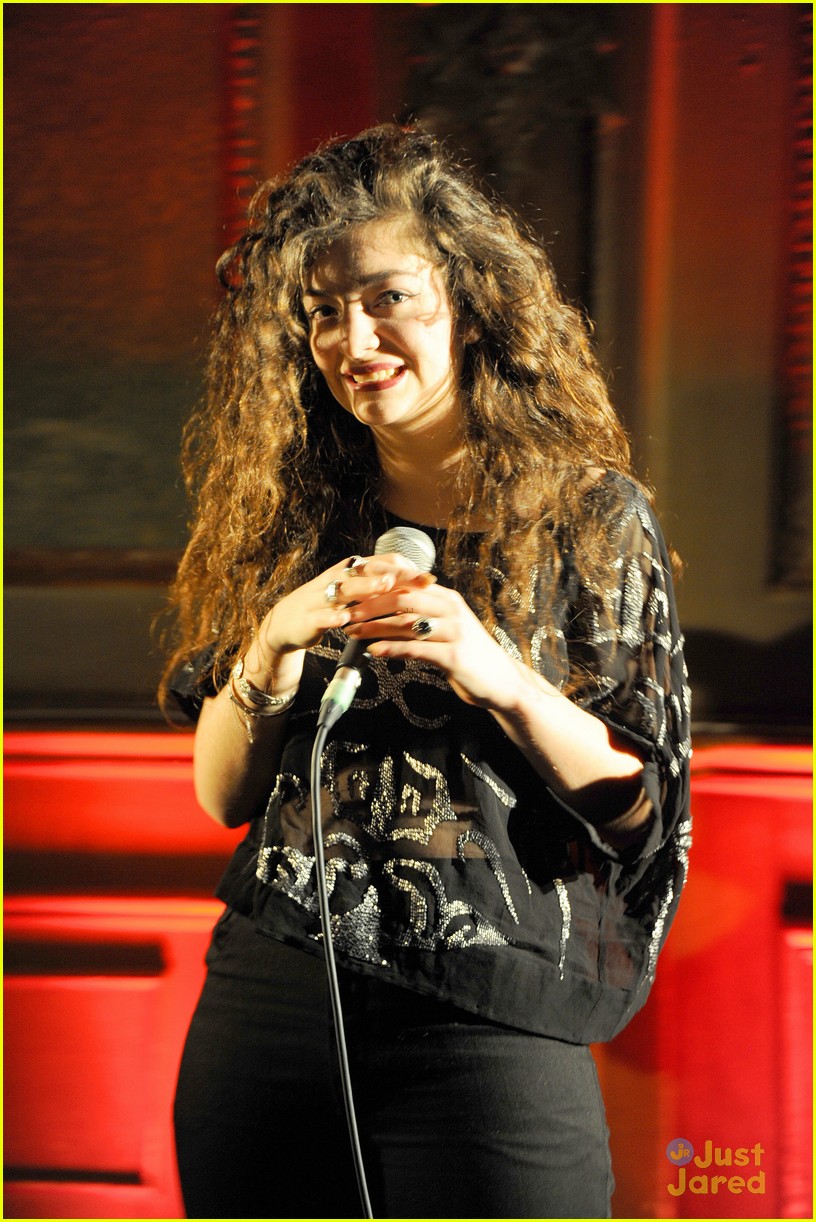 lorde says style on stage is powerful 08