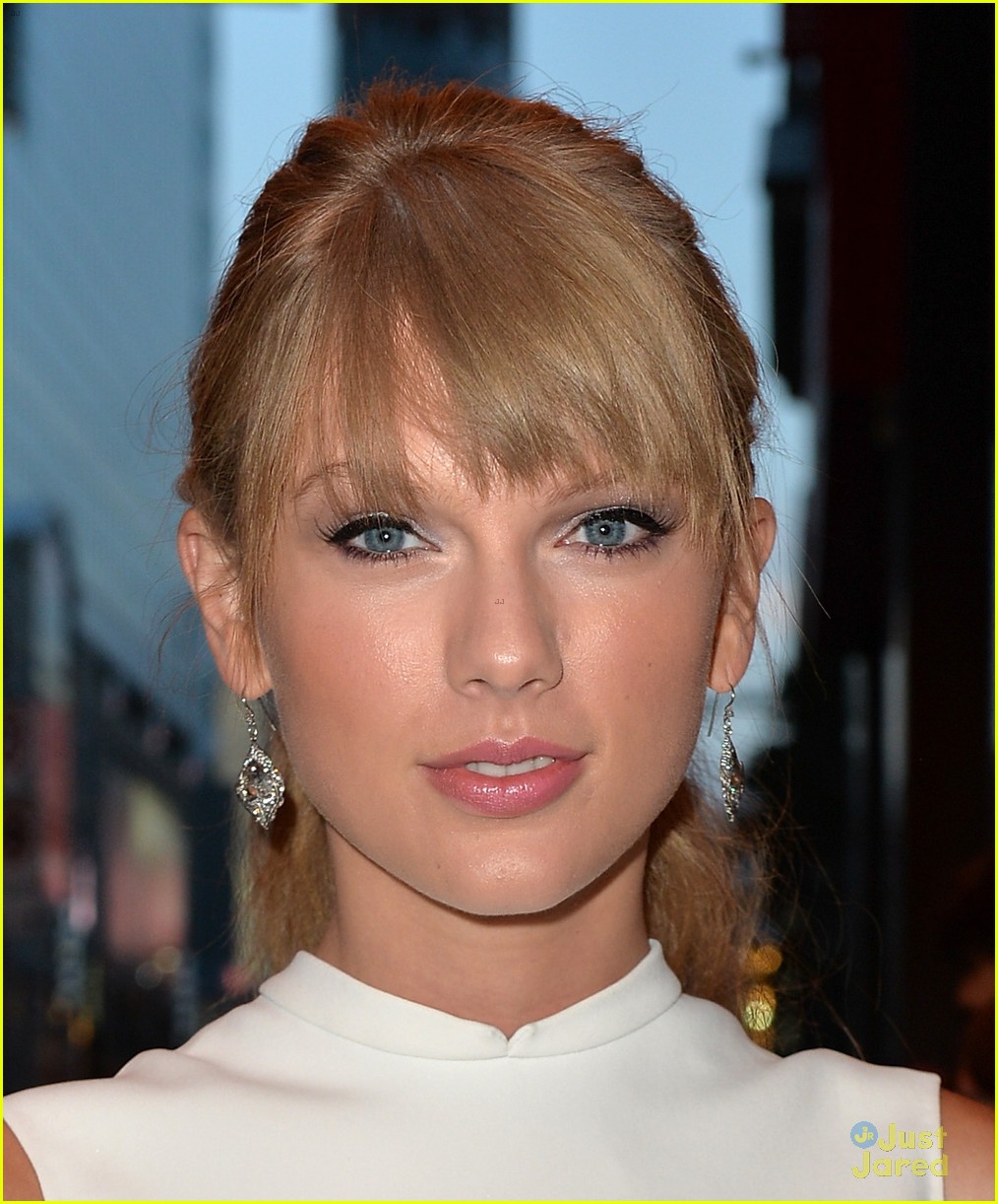 taylor swift once chance tiff premiere 07