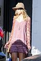 taylor swift goes shopping with hailee steinfeld 11