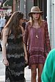 taylor swift goes shopping with hailee steinfeld 23