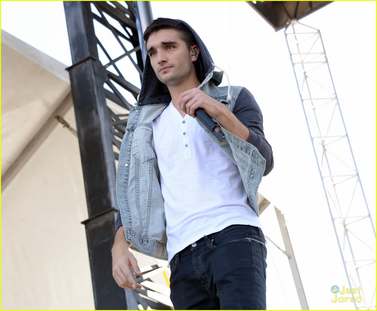 the wanted iheart radio performance watch 04