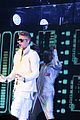 justin bieber hold tight song debut 05