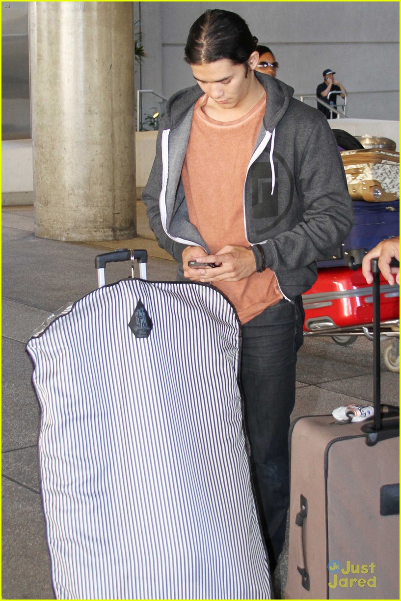 booboo stewart back in la after china trip 10