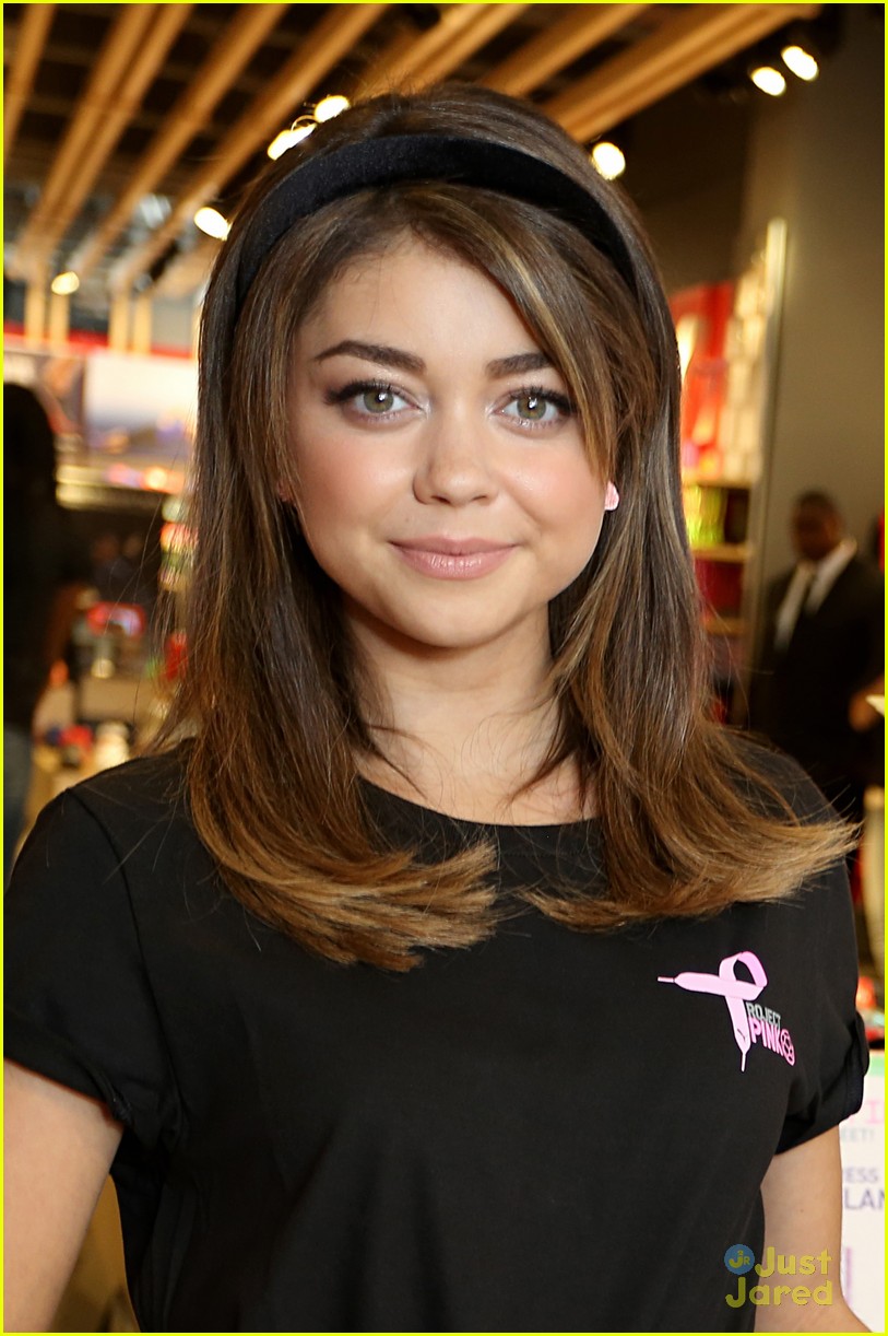 sarah hyland project pink charity lunch 14