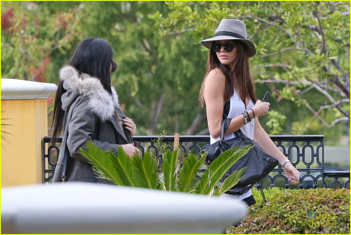 jaden smith kylie jenner grab lunch with willow and kendall 12