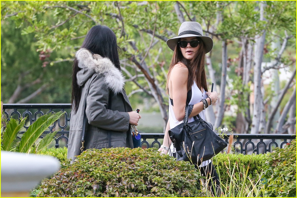 jaden smith kylie jenner grab lunch with willow and kendall 22