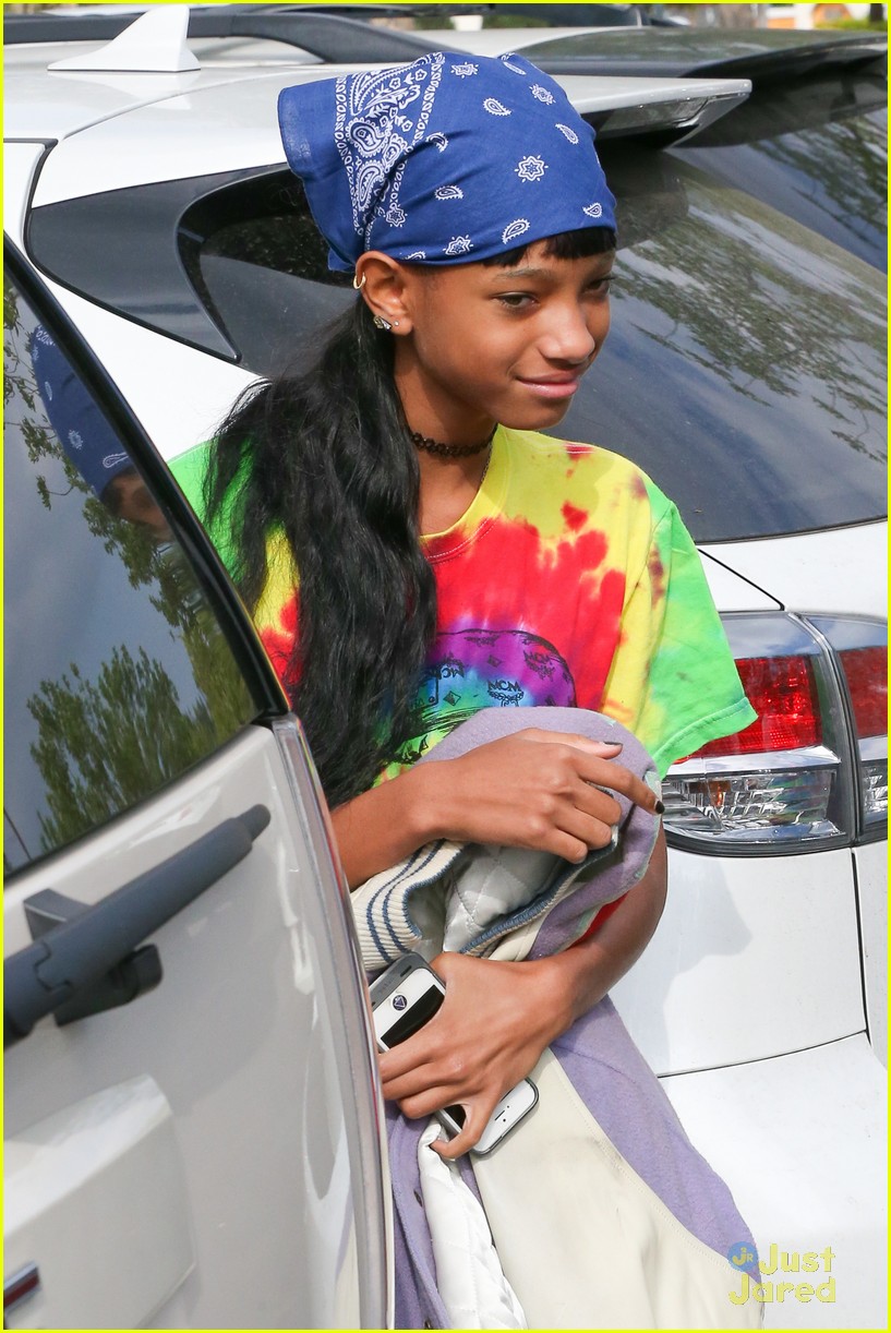 jaden smith kylie jenner grab lunch with willow and kendall 29