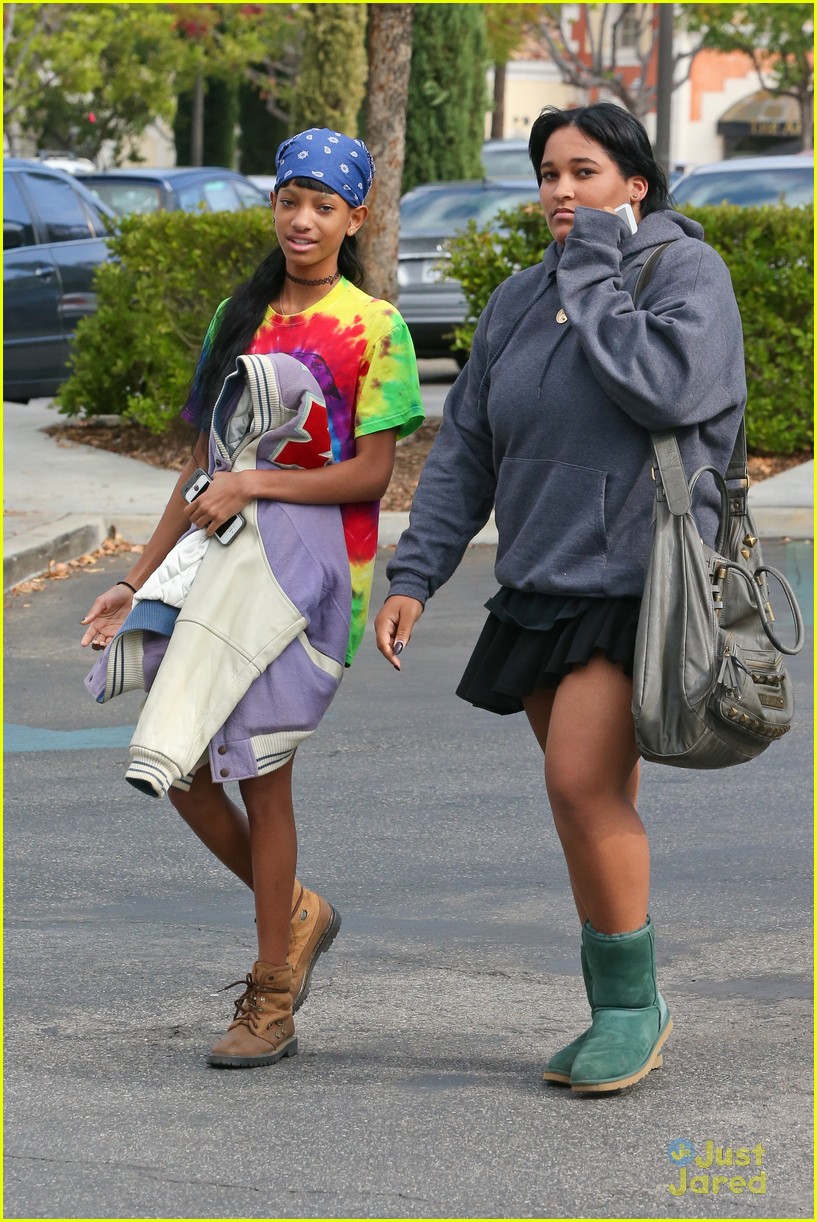 jaden smith kylie jenner grab lunch with willow and kendall 34