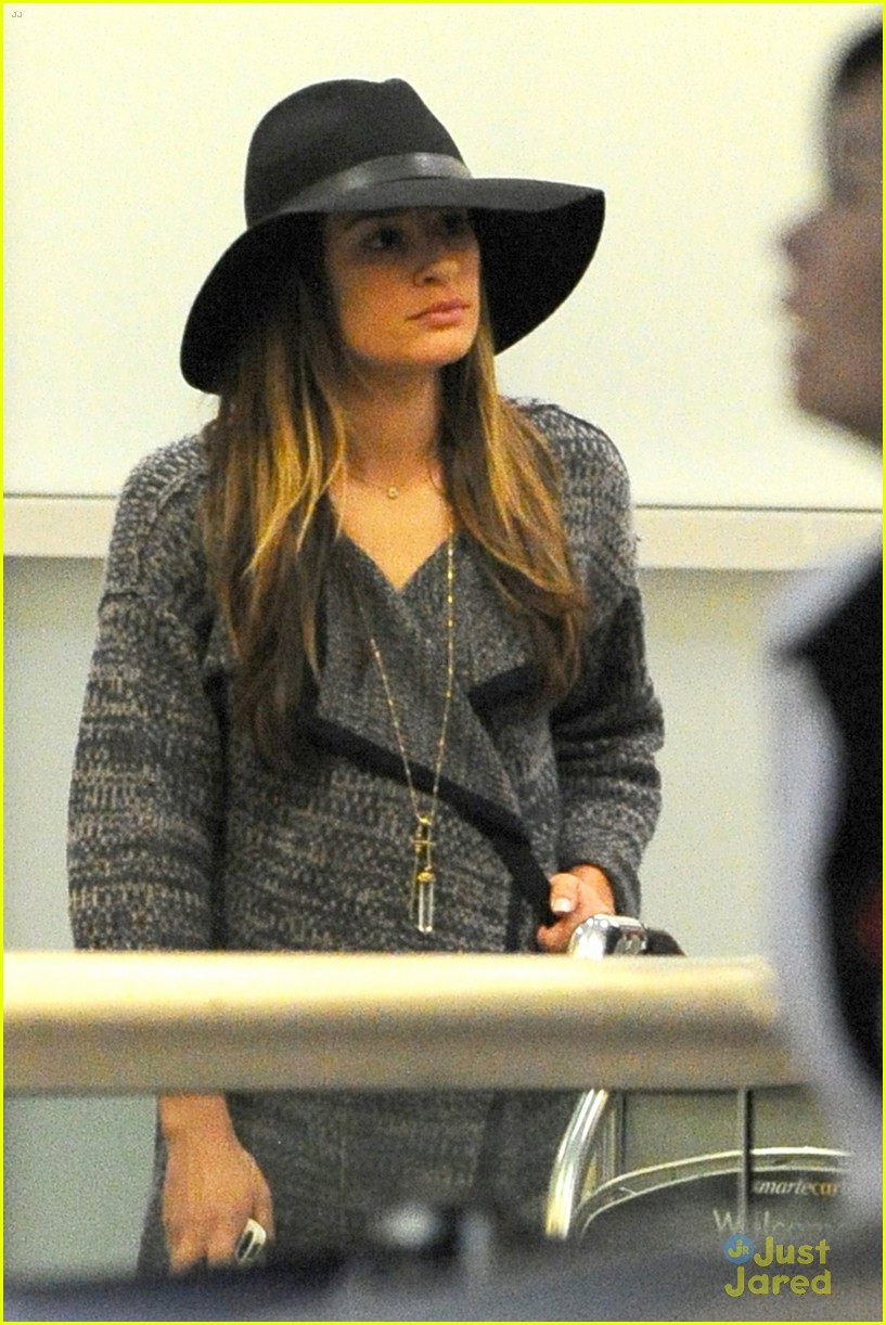 lea michele flies out of los angeles 11
