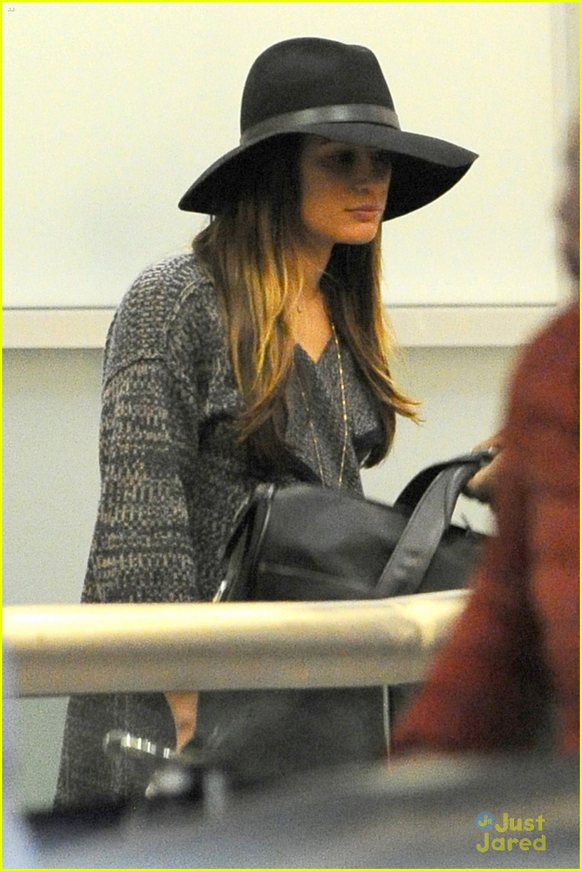 lea michele flies out of los angeles 13