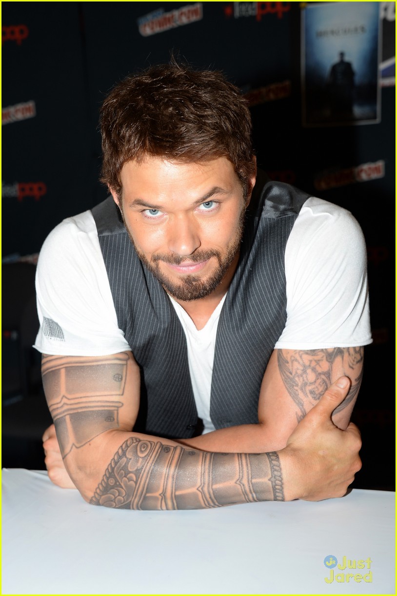 Kellan Lutz: 'Hercules' Full Trailer - Watch Now!: Photo 607468 | Kellan  Lutz Pictures | Just Jared Jr., image size:814x1222