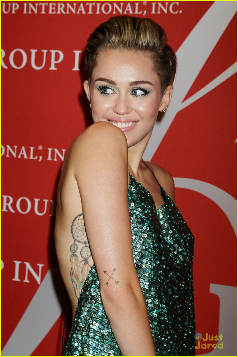 miley cyrus night of stars in nyc 02