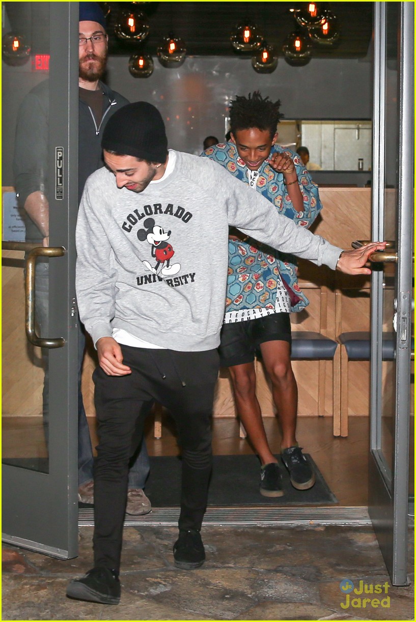 jaden smith sushi stop with pals 09