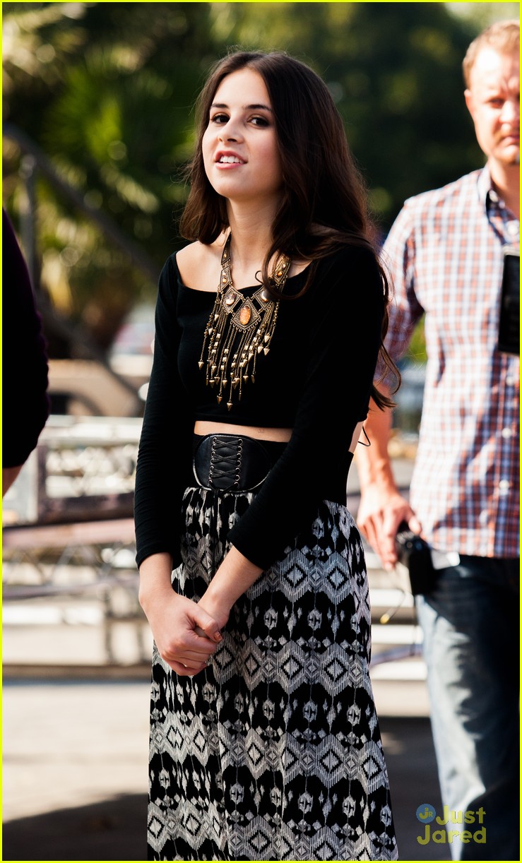 carly rose sonenclar extra premiere 05
